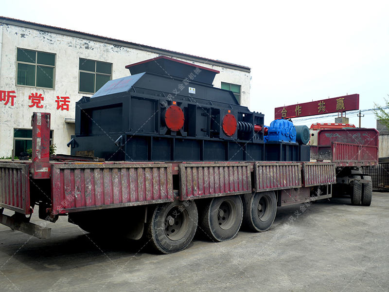 對輥破碎機(jī)的結(jié)構(gòu)制在怎樣的?優(yōu)勢有哪些? 對輥破碎機(jī)的結(jié)構(gòu)制在怎樣的?優(yōu)勢有哪些?